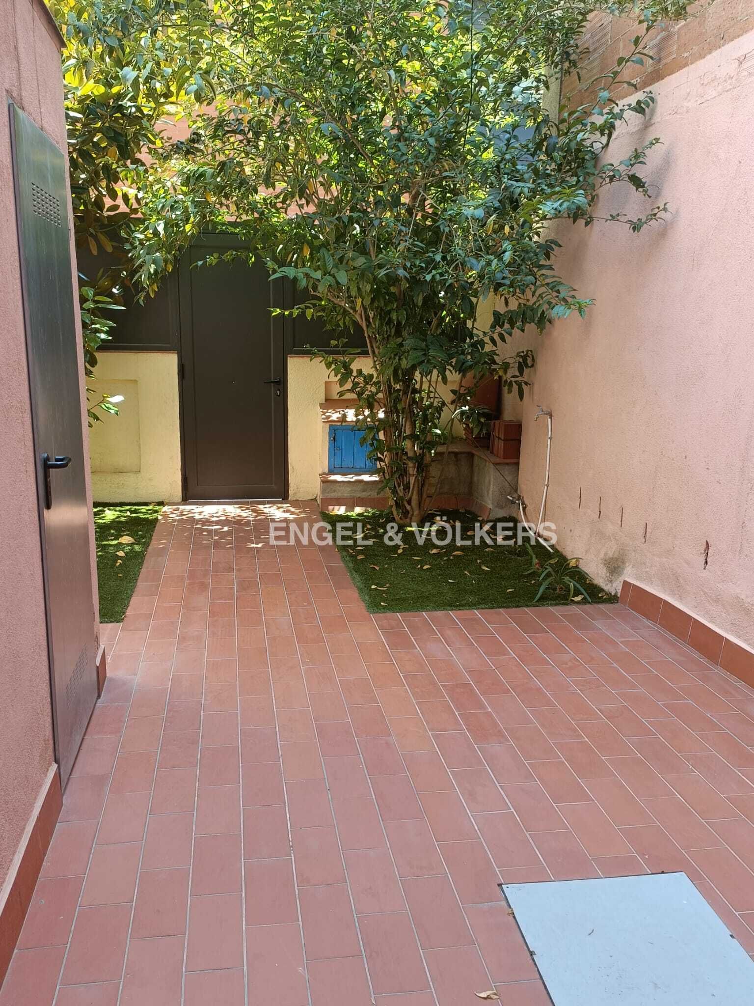 Terrace of House or chalet to rent in  Barcelona Capital  with Air Conditioner, Heating and Private garden