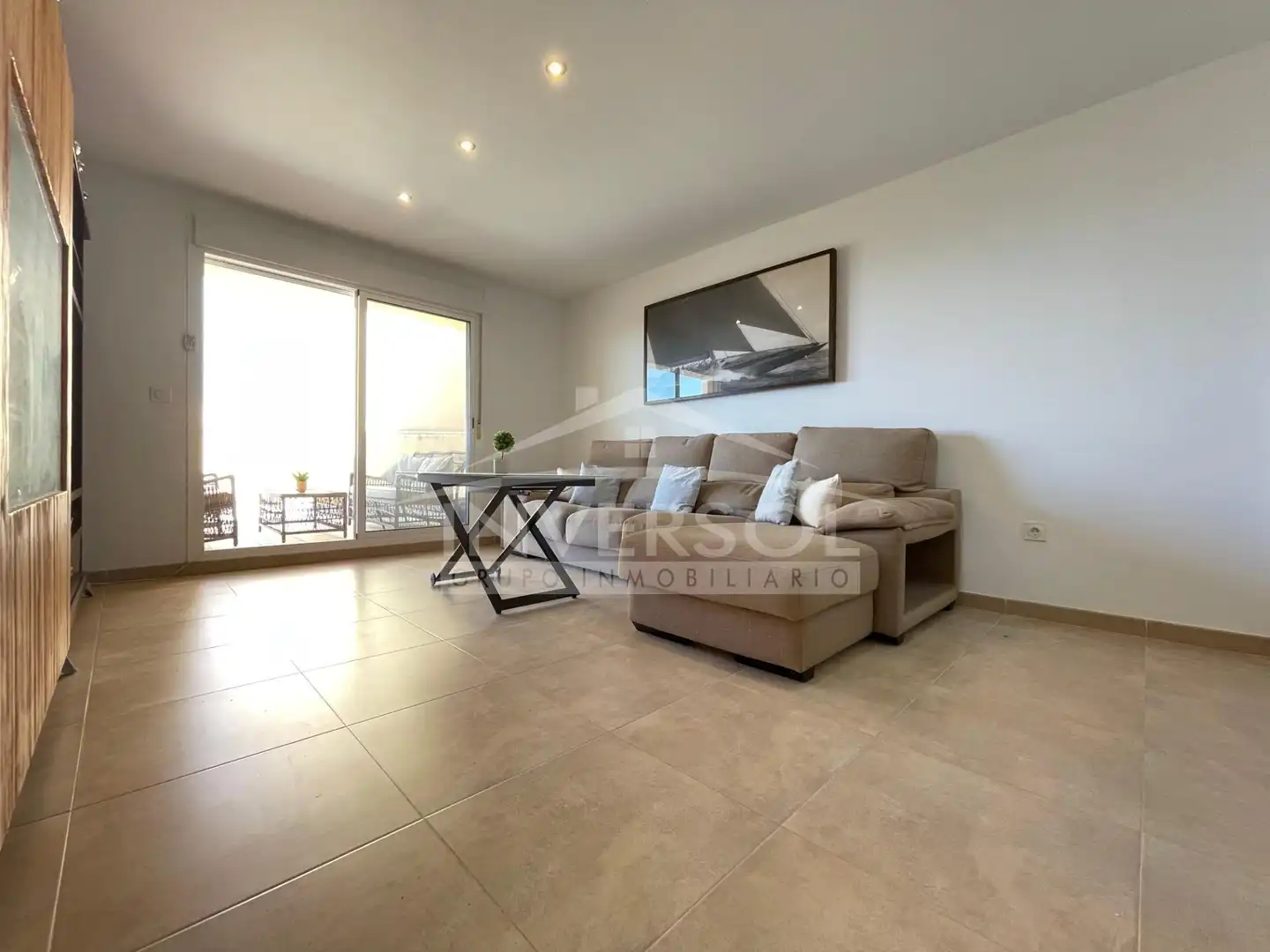Sala d'estar de Àtic en venda en El Ejido amb Terrassa, Moblat i Forn