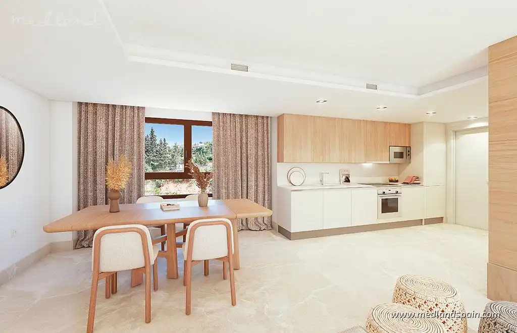 Apartament amb piscina en venda a Benahavís pueblo, imagen 9