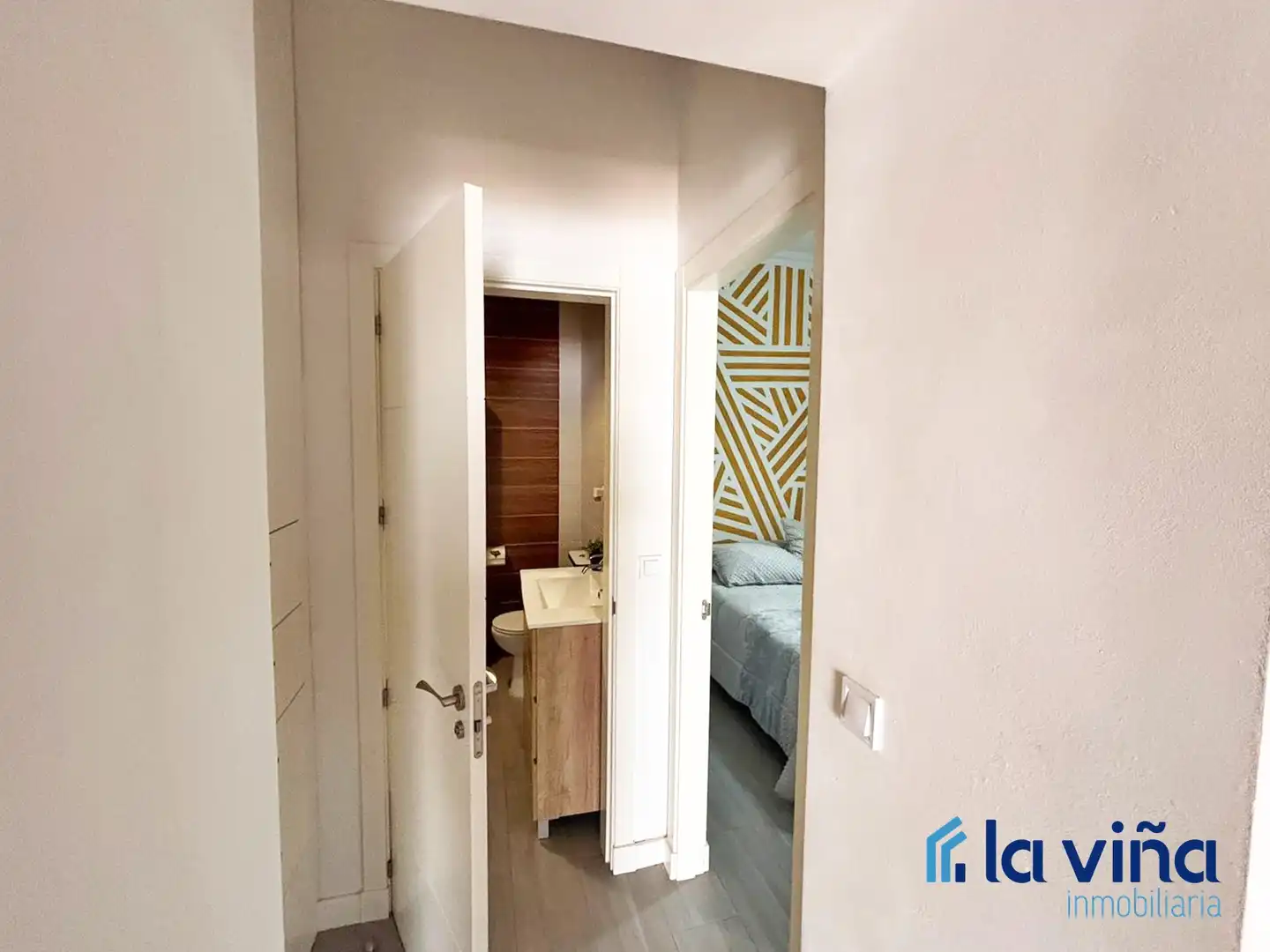 Bedroom of Houses for sale in Humilladero  with Air Conditioner, Terrace and Storage room