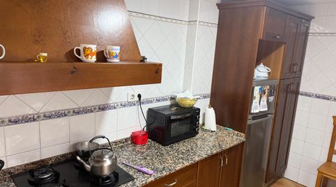 Foto 3 de Piso en venta en Calle Leon, La Banda - Campo de Fútbol, Chiclana de la Frontera