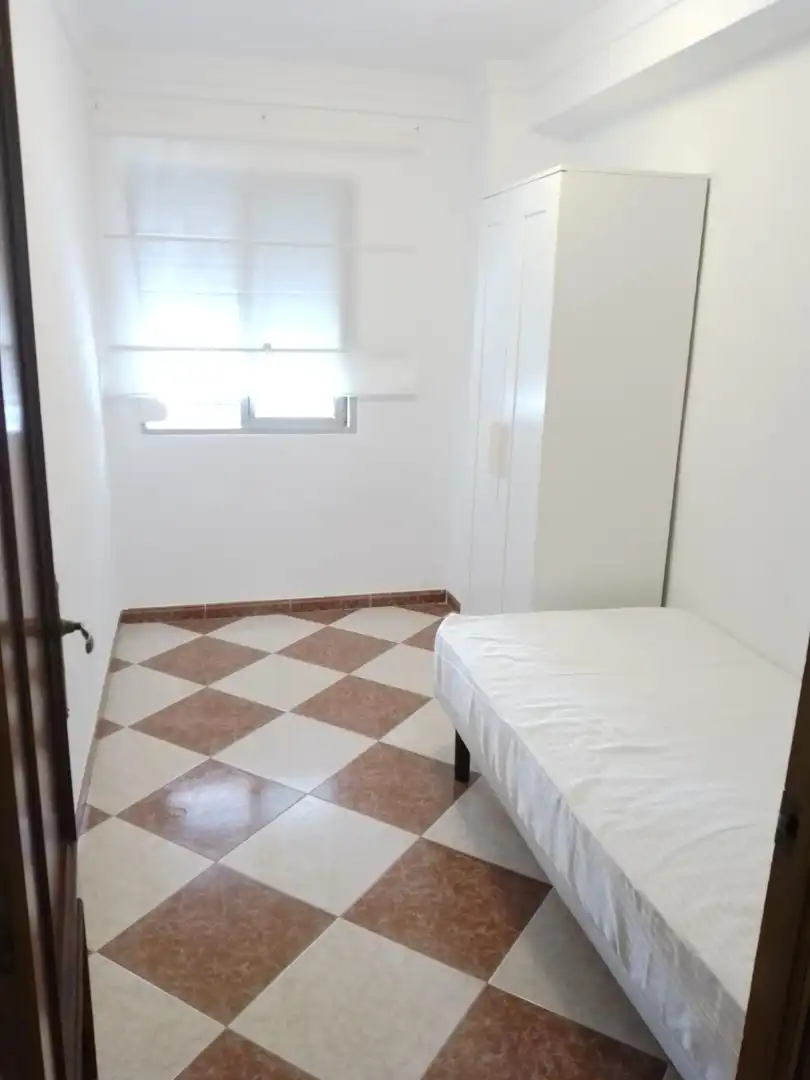 Habitación de Piso en venta en Málaga con Aire acondicionado y Calefacción