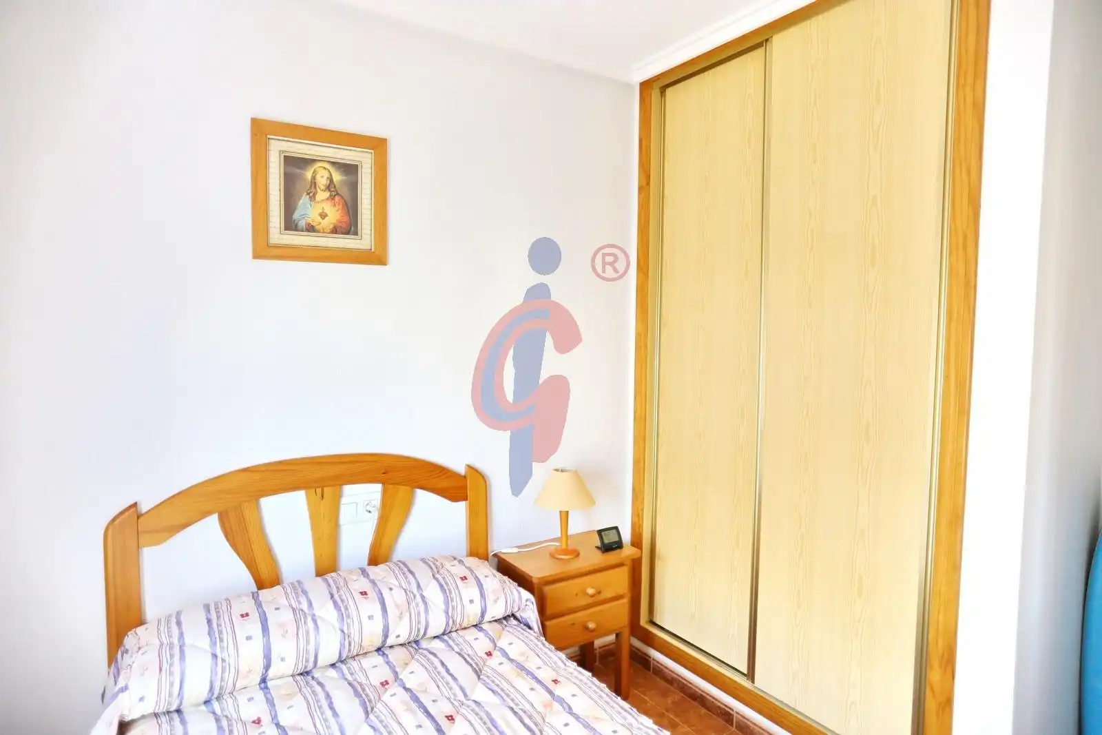 Habitación de Apartamento en venta en Guardamar del Segura con Terraza y Amueblado