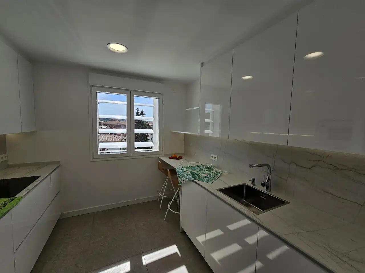 Cocina de Piso en venta en Estella / Lizarra con Calefacción y Terraza
