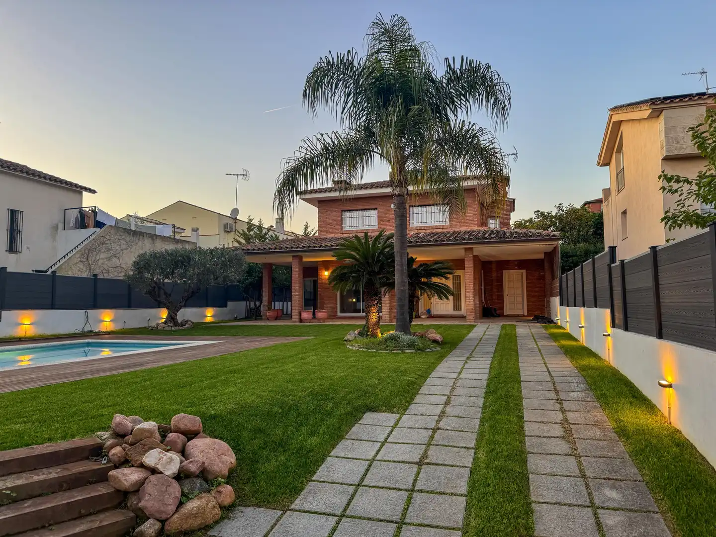 Detached house with pool to rent in Carrer dels Capitans de Mar, imagen 2