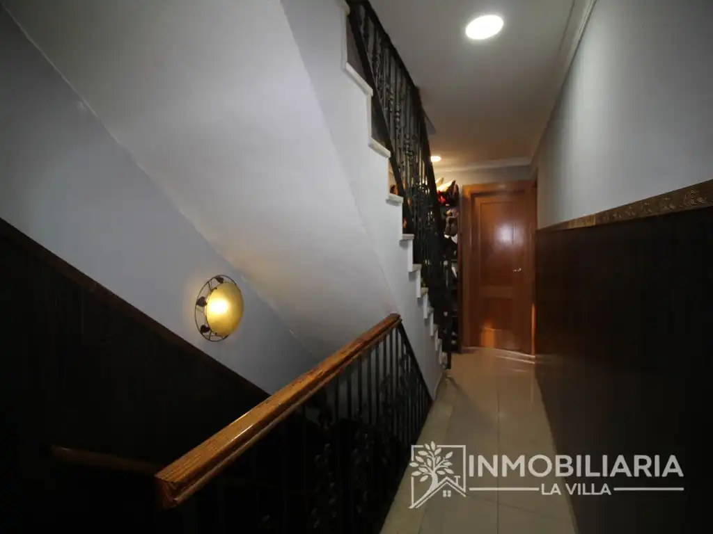 Casa o xalet en venda en Alhaurín de la Torre amb Aire condicionat, Moblat i Rentadora