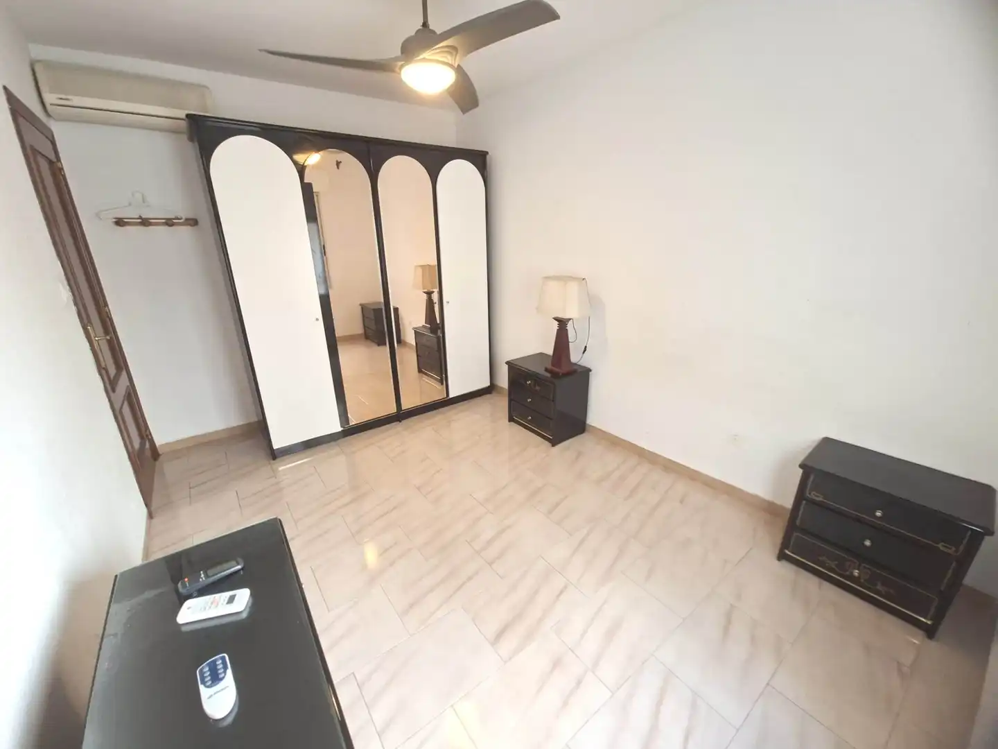 Bedroom of Flat for sale in Córdoba  with Air Conditioner, Heating and Furnished