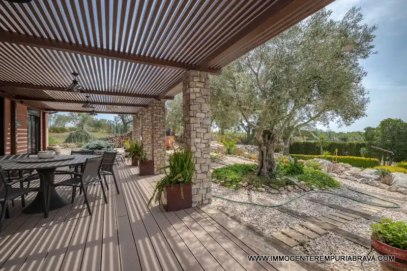 Terraza de Finca rústica en venta en Masarac i Vilarnadal con Aire acondicionado, Jardín privado y Terraza