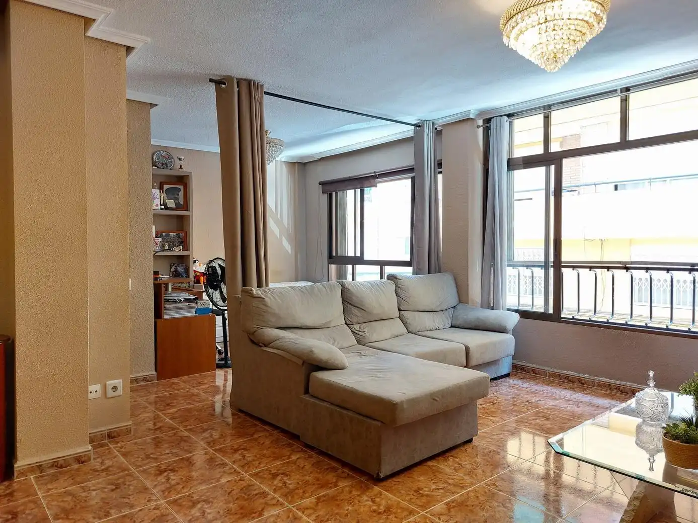 Sala d'estar de Pis en venda en Alicante / Alacant