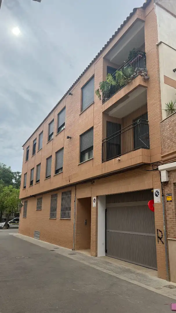 Exterior view of Flat for sale in Benetússer  with Air Conditioner, Heating and Oven