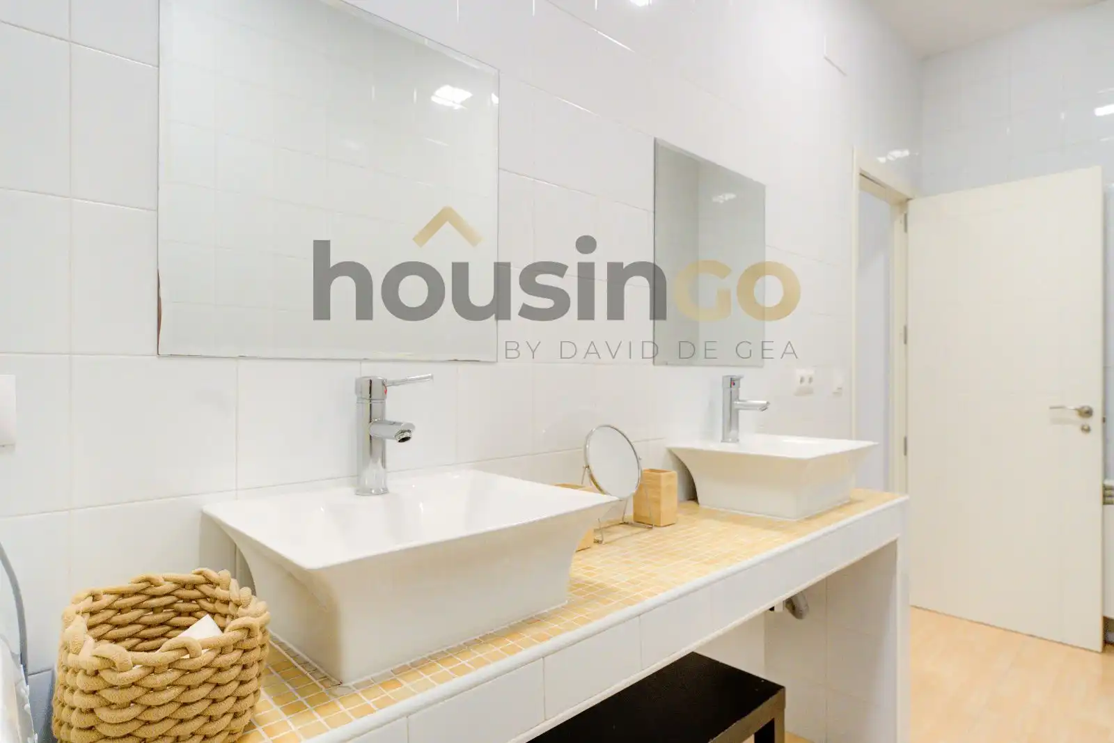 Badezimmer von Dachboden zur Miete in Madrid mit Klimaanlage, Heizung und Parkett