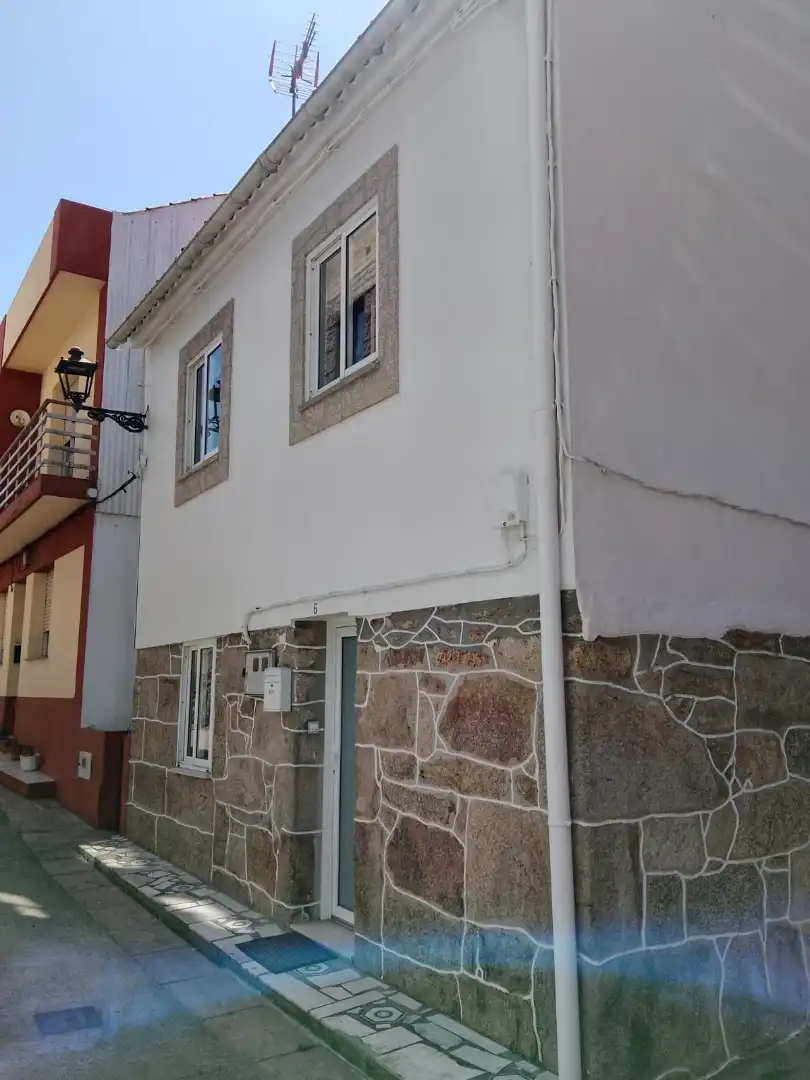 Casa amb jardí en venda a Rúa Sineiro 27