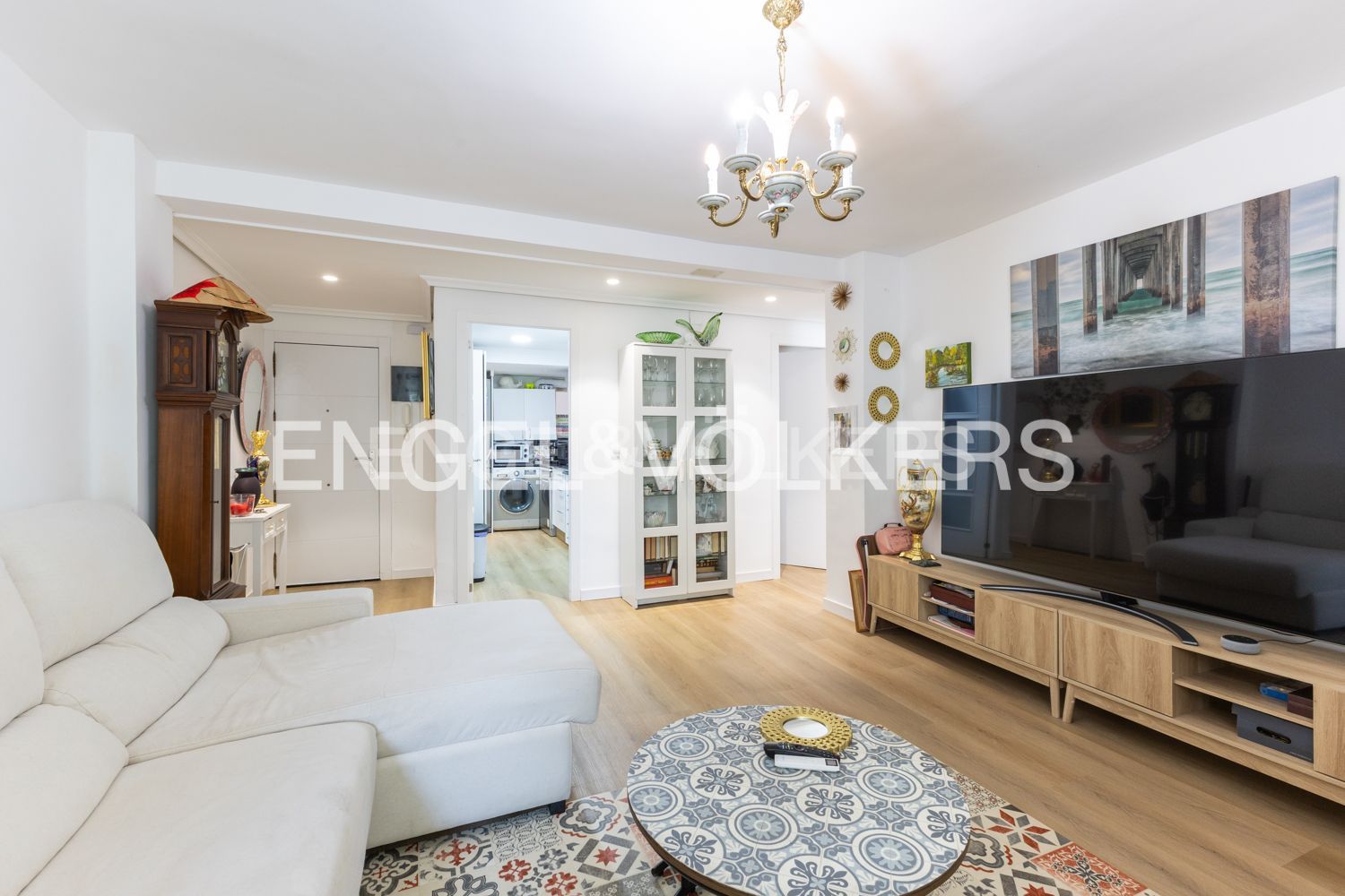 Sala d'estar de Apartament en venda en  Valencia Capital amb Aire condicionat, Calefacció i Moblat