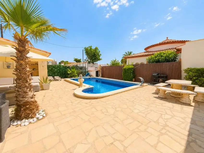Piscina de Casa o xalet en venda en Mont-roig del Camp amb Traster i Piscina