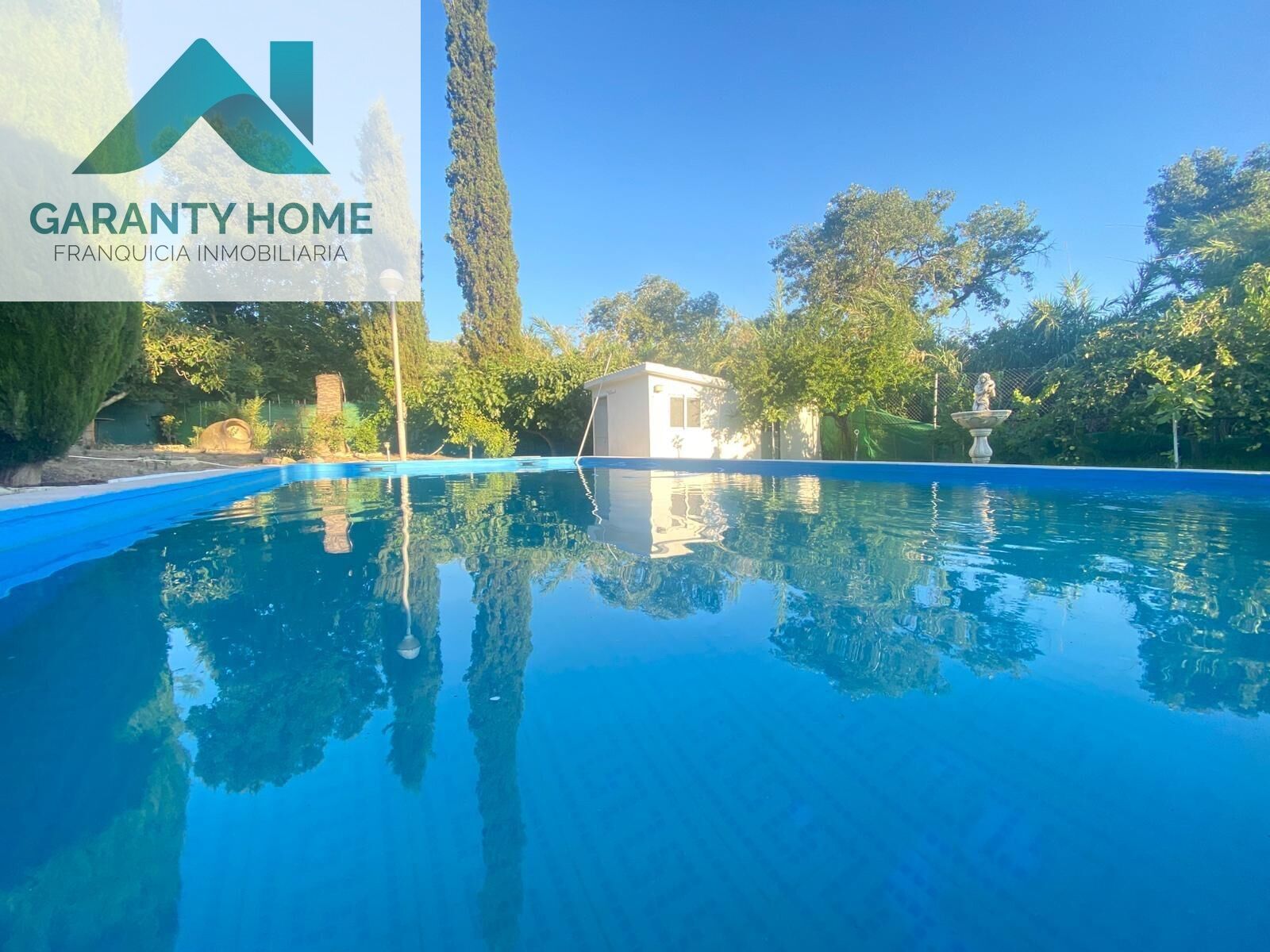 Piscina de Casa o xalet en venda en La Guardia de Jaén amb Calefacció, Jardí privat i Terrassa