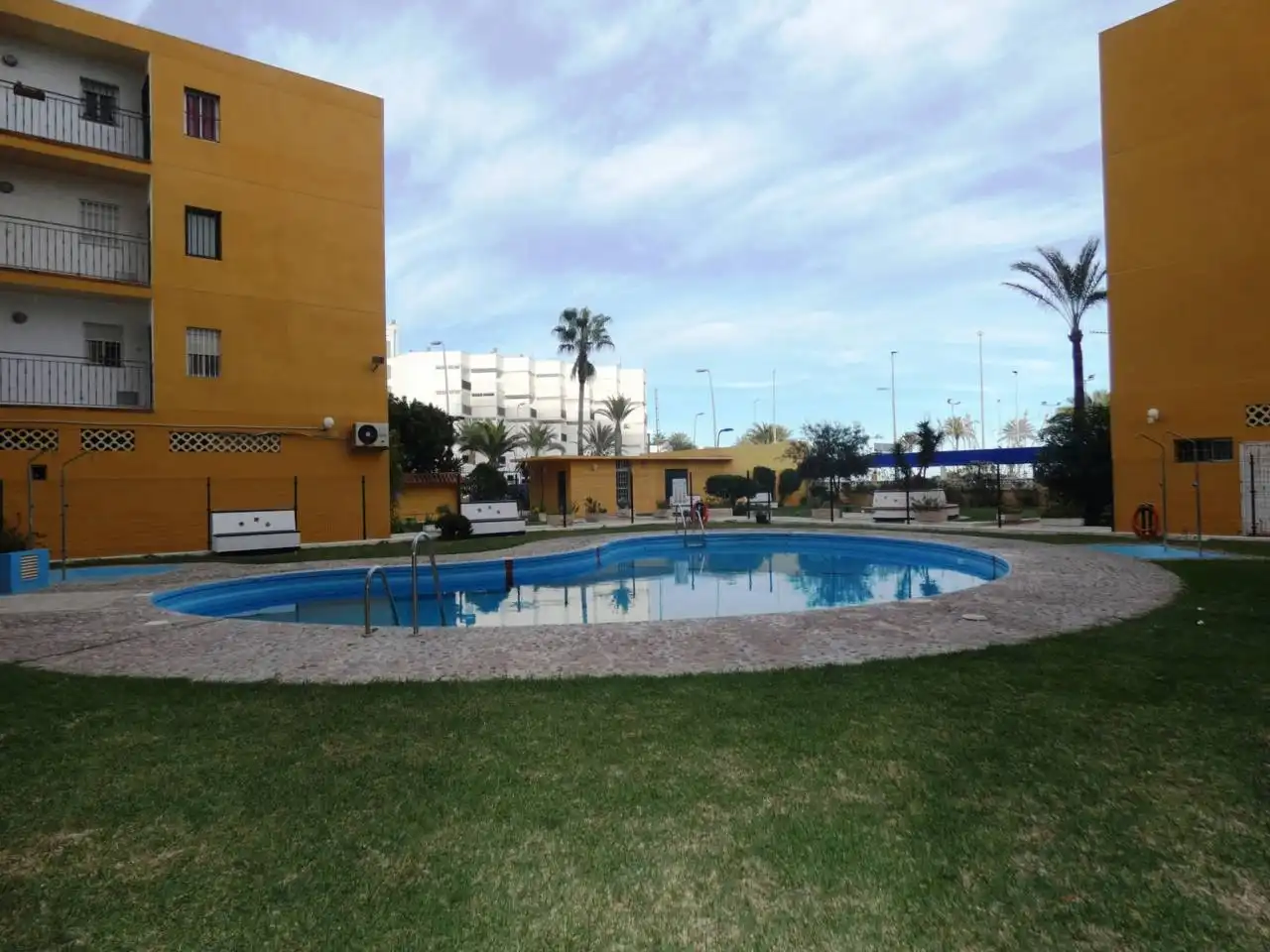 Flat with pool for sale in Avenida Mediterráneo, imagen 39