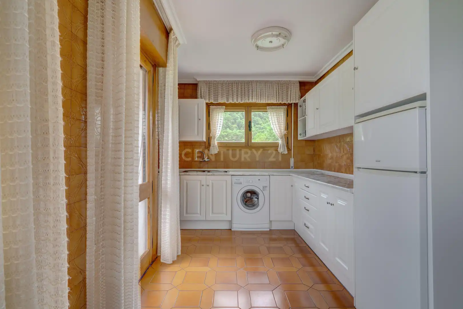 Kitchen of Flat for sale in Oiz  with Private garden and Storage room