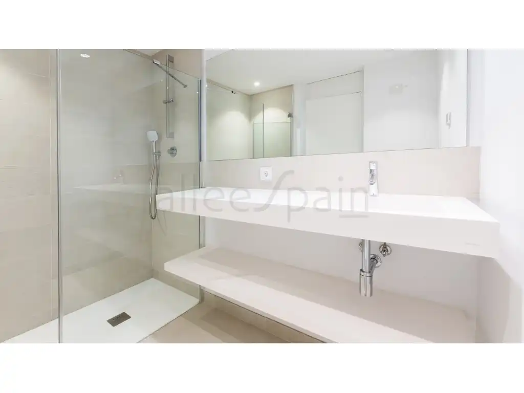 Bany de Apartament de lloguer en Fuengirola