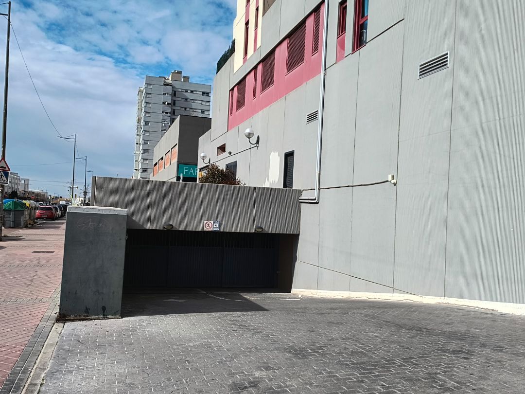 Parking of Garage to rent in Parla