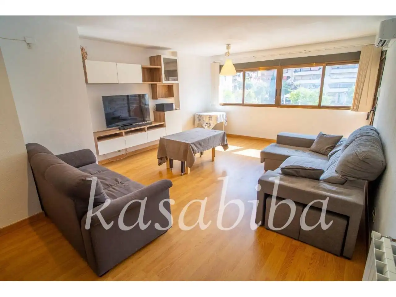Flat with terrace for sale in Calle Juan Llorens