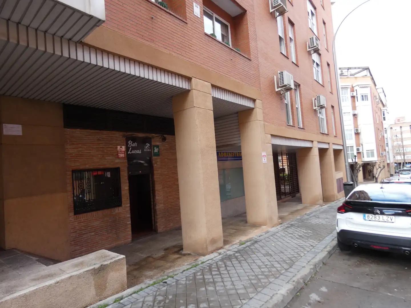 Local en venta en Madrid con Amueblado