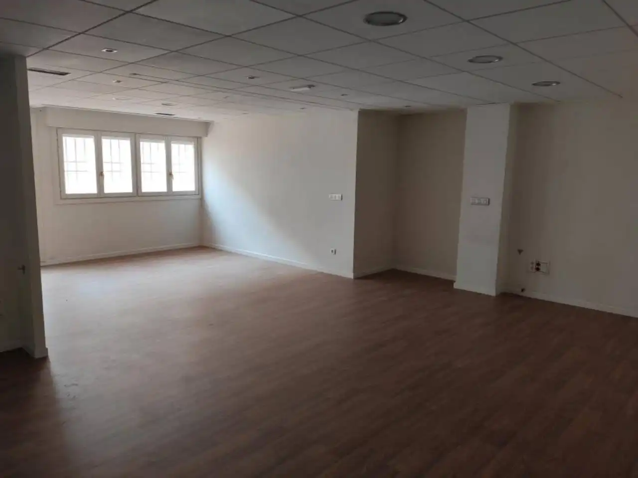 Büro mit Aufzug zur Miete in Plaza de Toros - Avenida Chapí - Trinquete, imagen 5