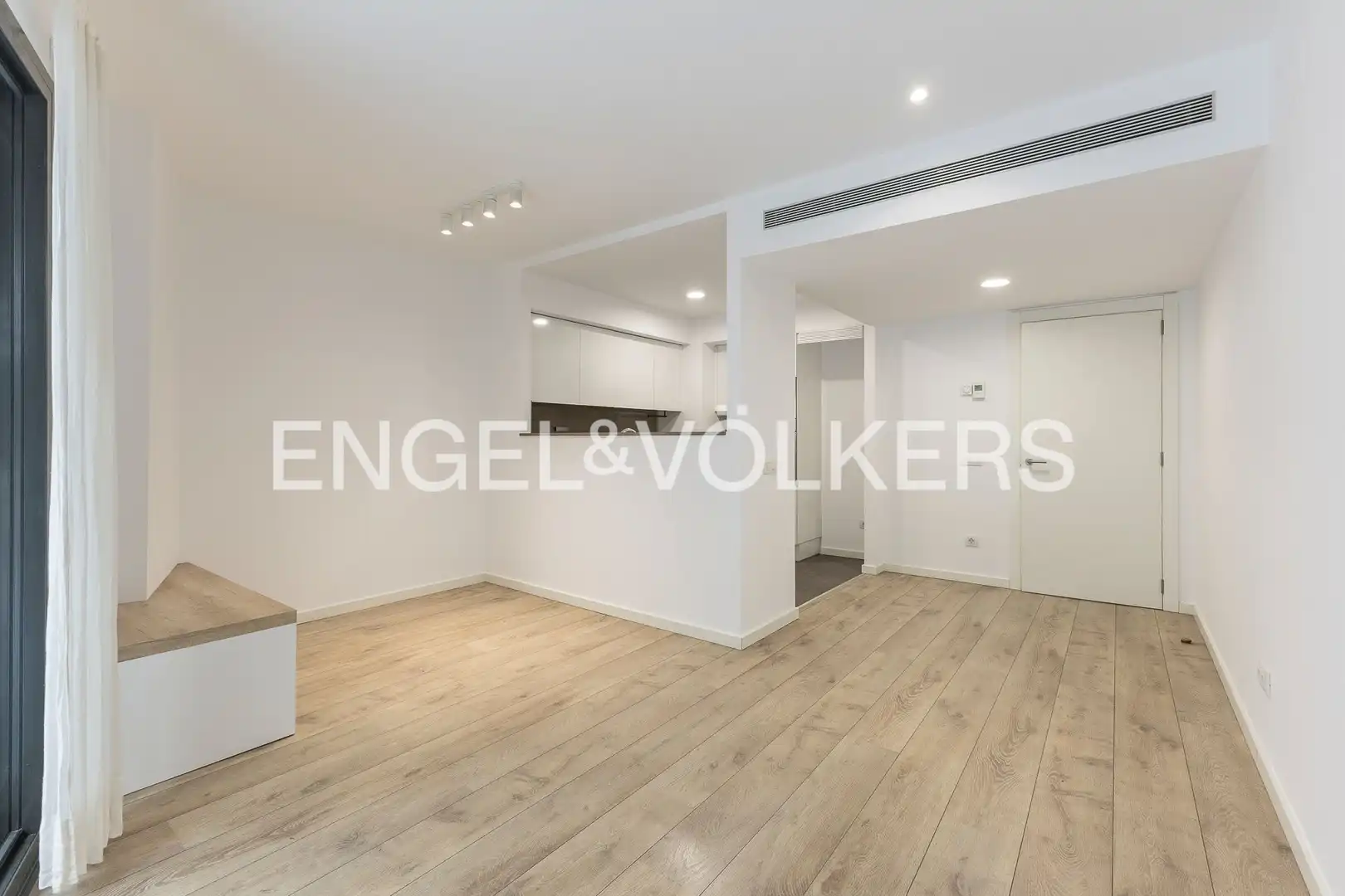 Sala d'estar de Apartament en venda en Barcelona amb Aire condicionat, Calefacció i Terrassa