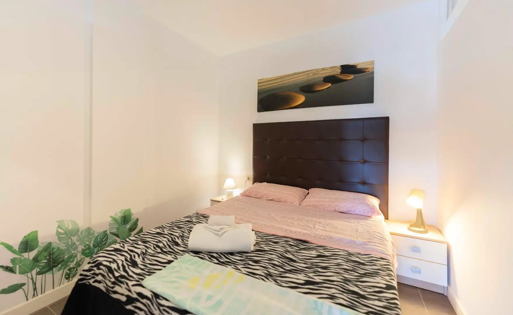 Habitación de Apartamento de alquiler en Adeje con Aire acondicionado, Terraza y Amueblado