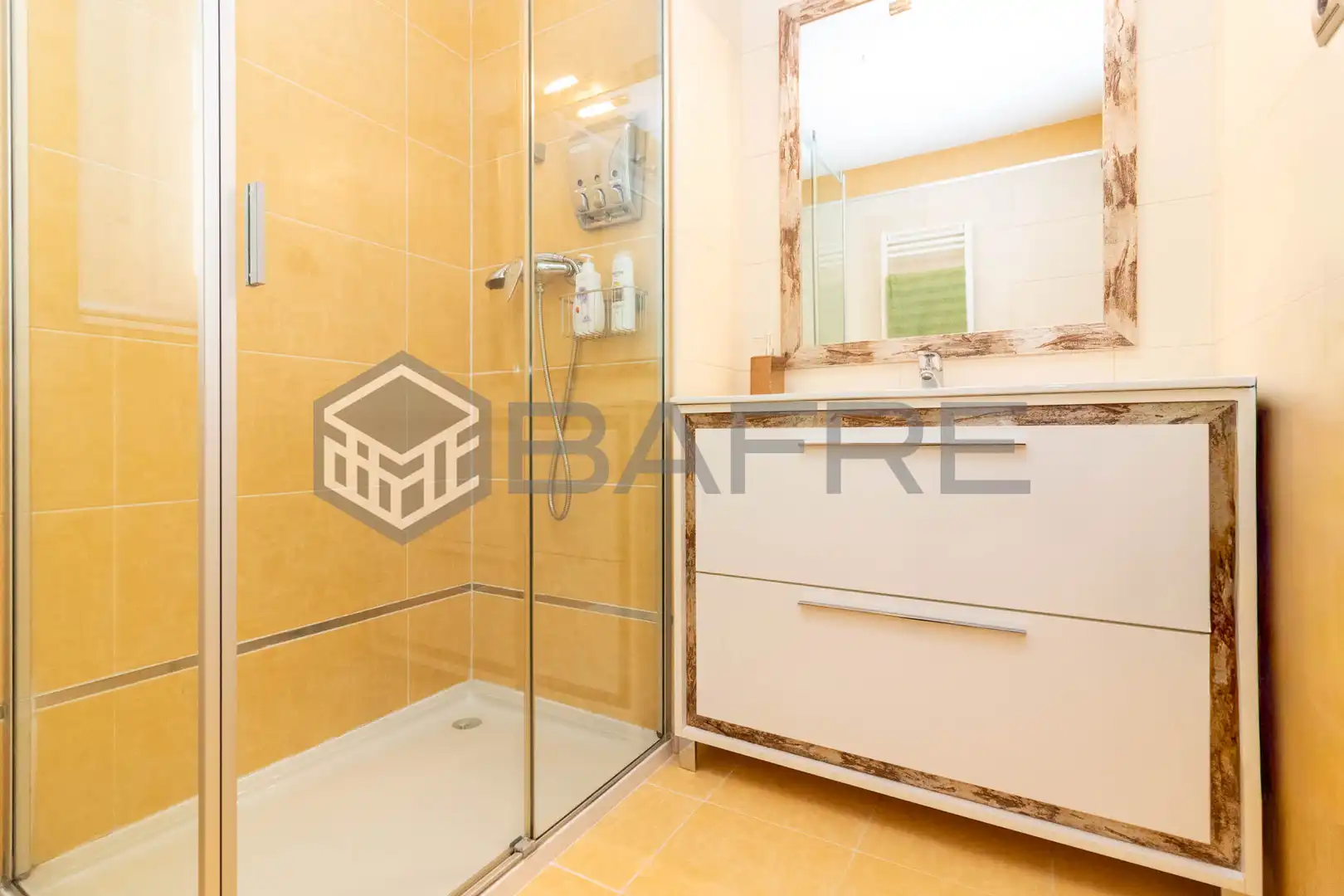 Bathroom of Attic for sale in Arganda del Rey  with Air Conditioner, Heating and Parquet flooring