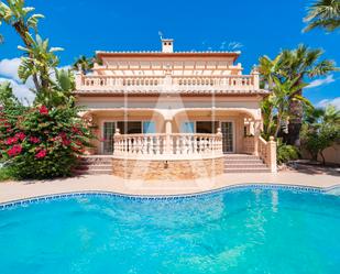 Vista exterior de Casa o xalet en venda en Calpe / Calp amb Aire condicionat, Terrassa i Piscina