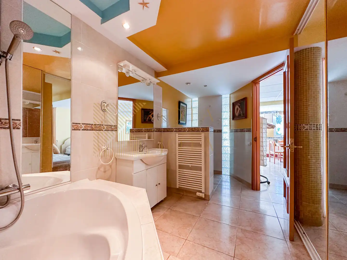 Casa amb terrassa en venda a Aiguaviva Parc, imagen 52