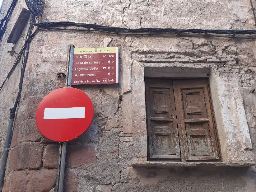 Vista exterior de Casa o xalet en venda en Alcover amb Calefacció, Terrassa i Traster