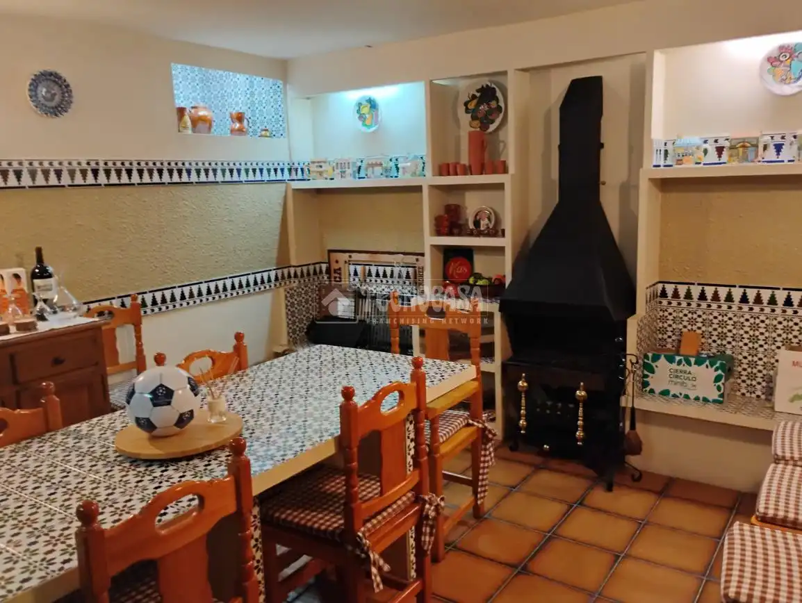 Cocina de Casa adosada en venta en Zaragoza con Piscina comunitaria