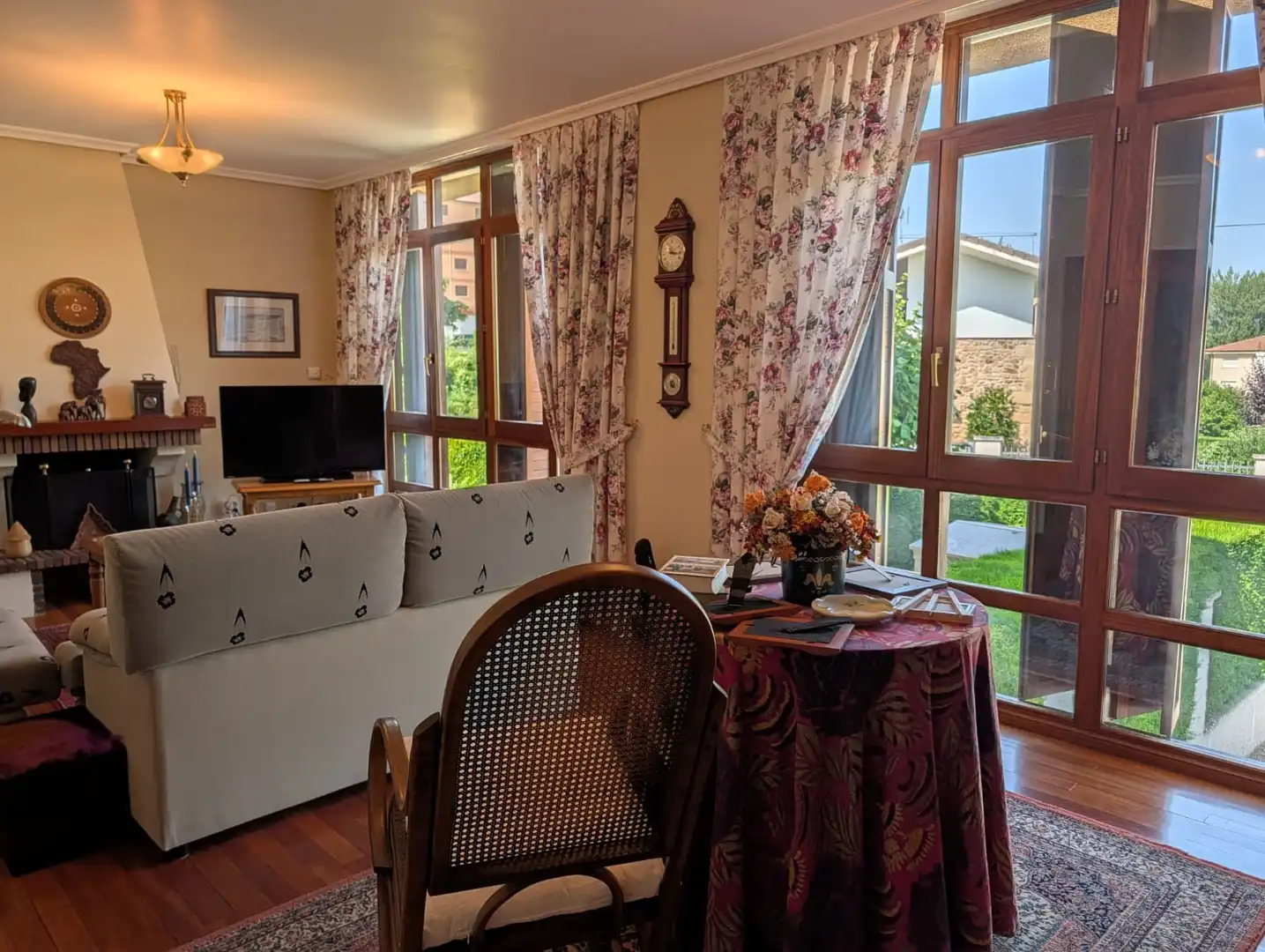Wohnzimmer von Haus oder Chalet zum Verkauf in Zorraquín mit Heizung, Privatgarten und Terrasse