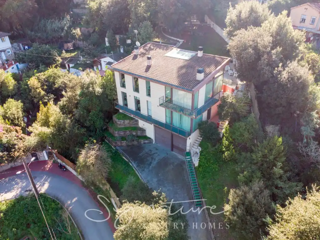 Vista exterior de Casa o chalet en venta en Barcelona con Aire acondicionado