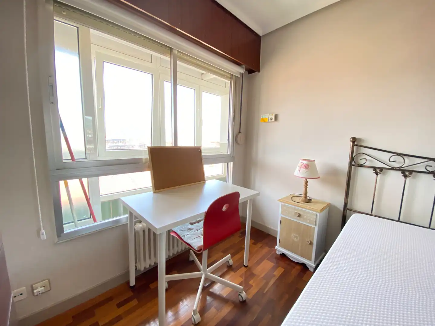 Habitación de Piso de alquiler en Bilbao  con Calefacción, Terraza y Amueblado