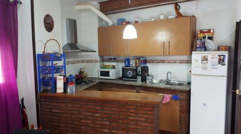 VIVIENDA DE DOS  APARTAMENTOS Y LOCAL EN SERÓN AMERÍA.