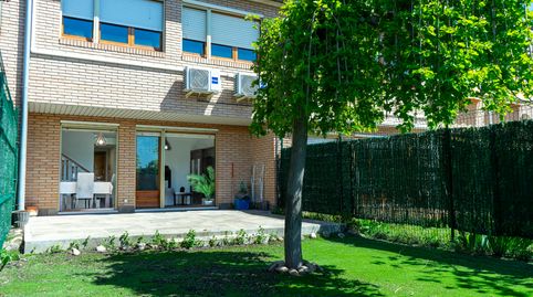 Foto 3 de Casa adosada en venta en Calle Manuel Candau, Utebo, Zaragoza