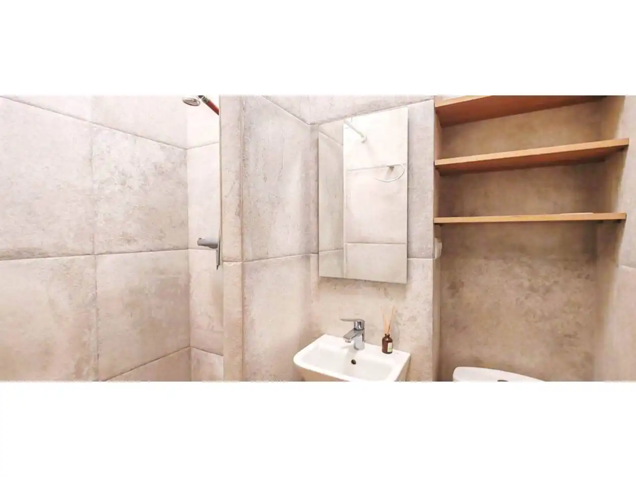Baño de Piso en venta en Girona con Aire acondicionado, Calefacción y Parquet