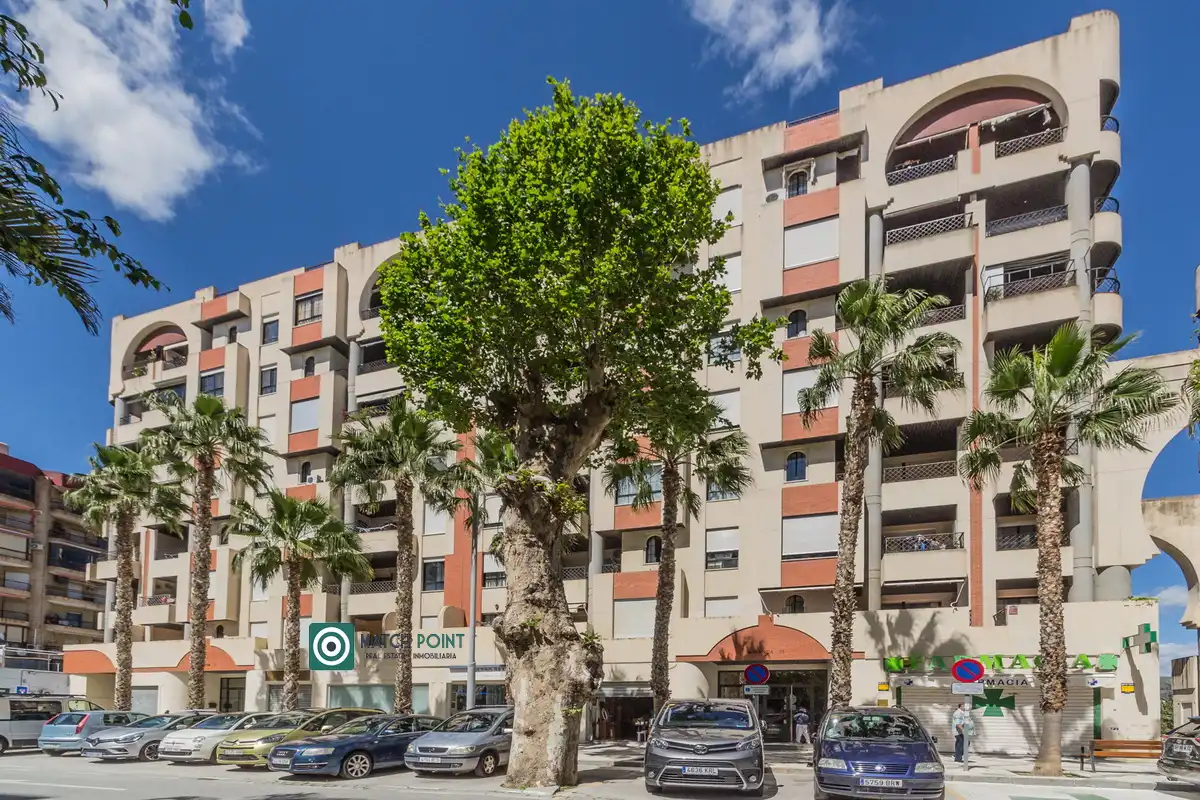 Vista exterior de Piso en venta en Almuñécar
