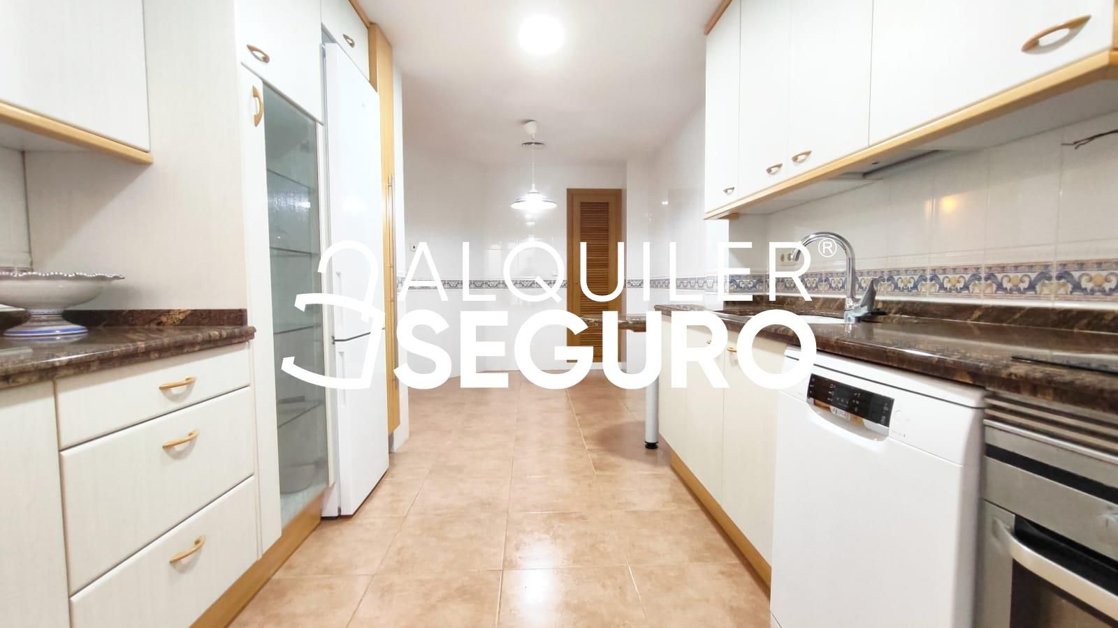 Kitchen of Flat to rent in Catarroja  with Air Conditioner, Heating and Terrace