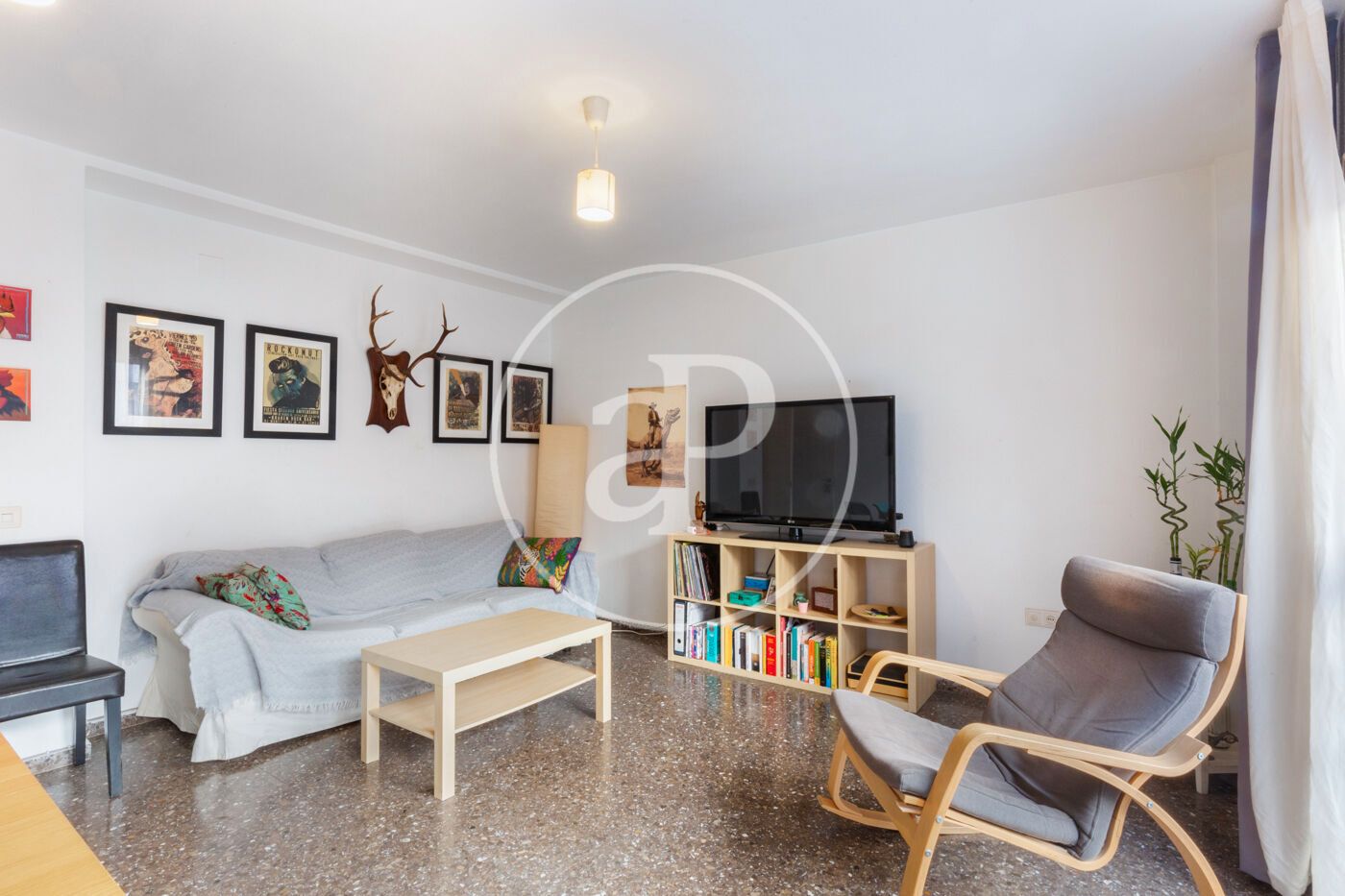 Living room of Flat for sale in  Valencia Capital  with Heating and Balcony