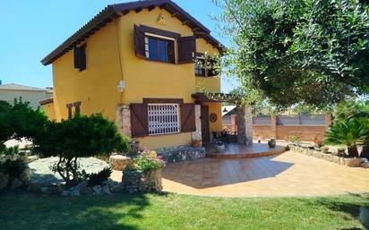 Exterior view of House or chalet for sale in Calafell  with Heating, Private garden and Swimming Pool