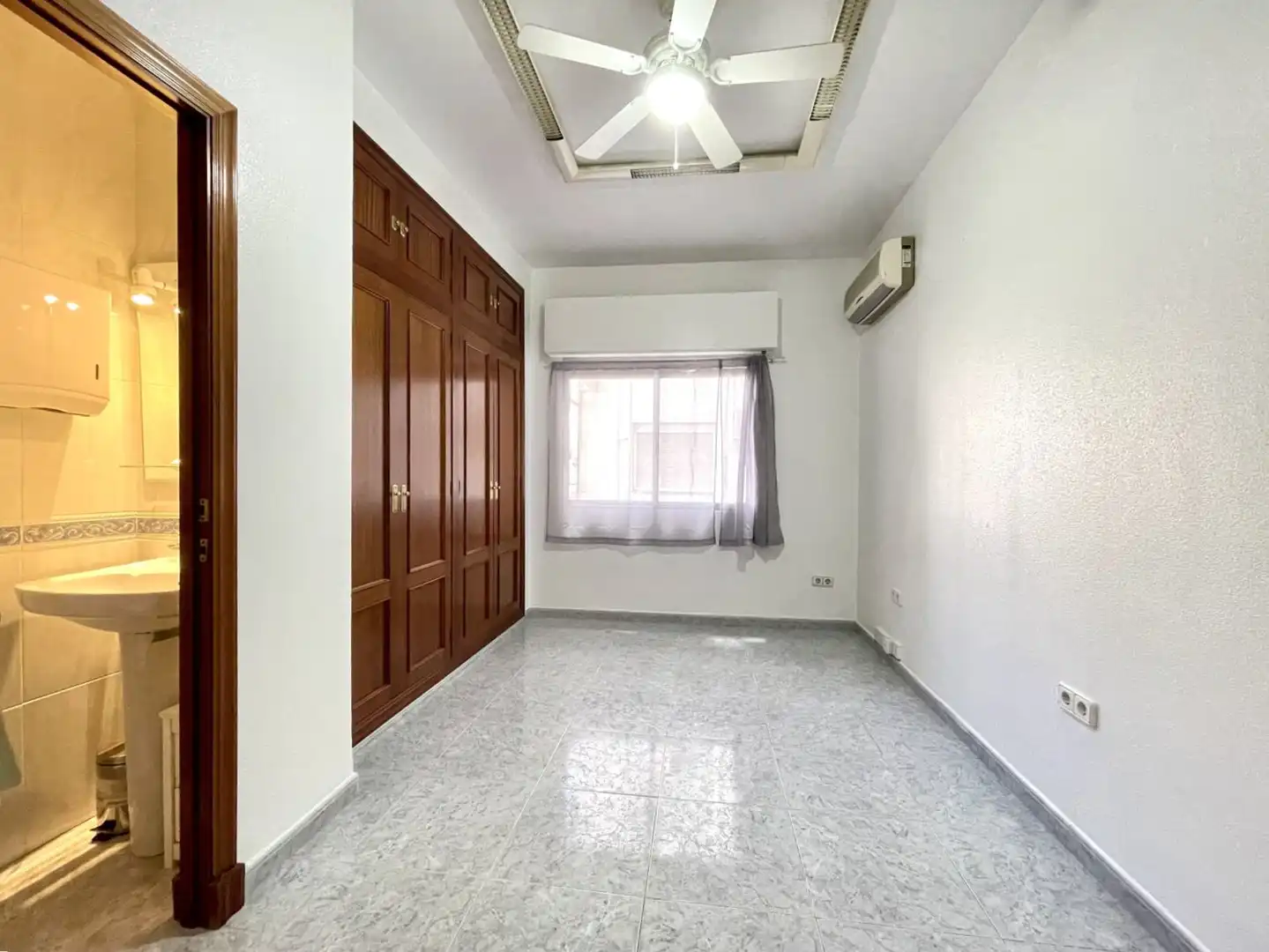 Büro mit Aufzug zur Miete in General Lacy 3, imagen 19