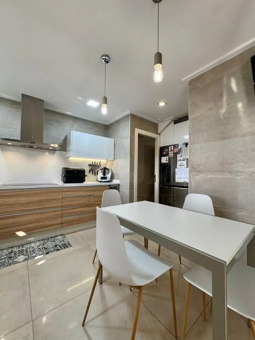 Cocina de Casa adosada en venta en El Campello con Aire acondicionado, Calefacción y Terraza