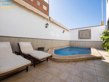 Villa con balcone in vendita a Beiro