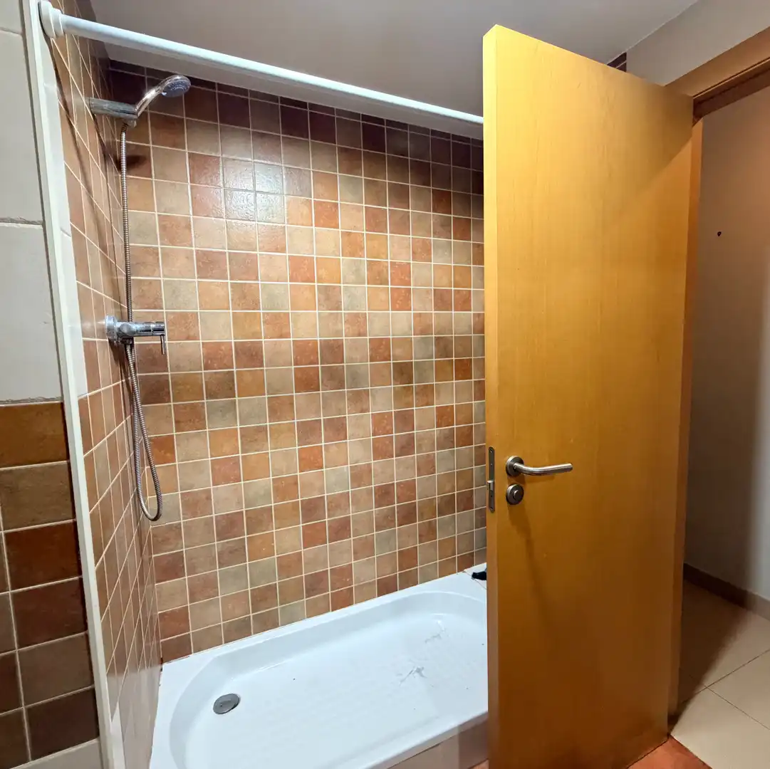 Bany de Pis en venda en Terrassa amb Calefacció, Terrassa i Moblat