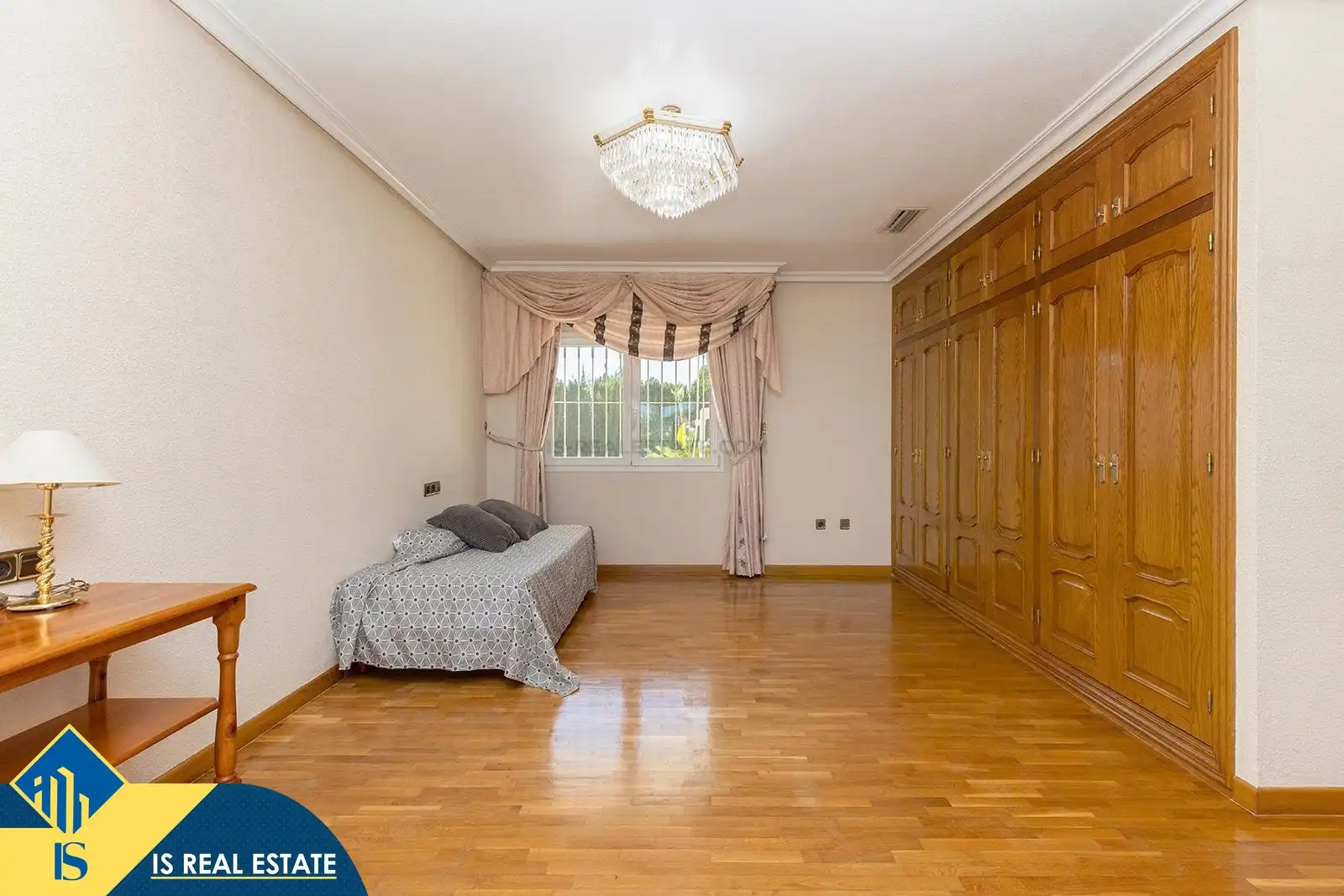 Chalet con jardín en venta en Zona Carrefour - Urbanizaciones, imagen 21