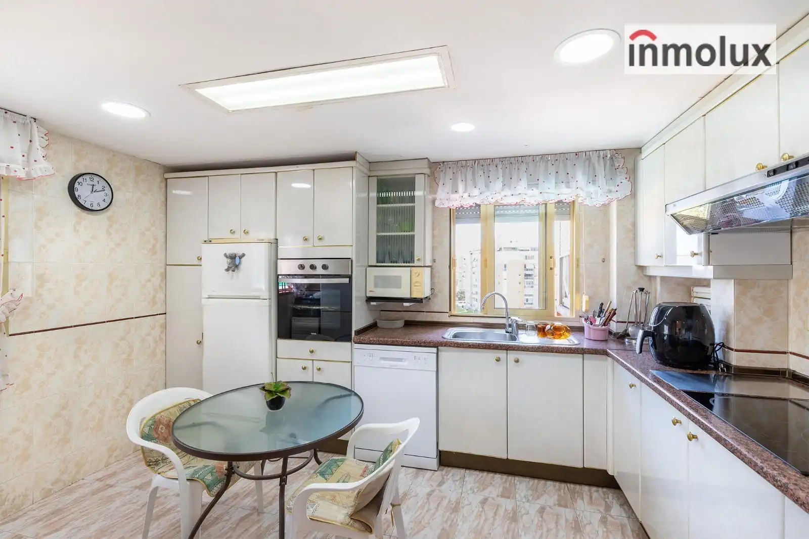 Flat with pool for sale in Calle Palas Atenea, imagen 10
