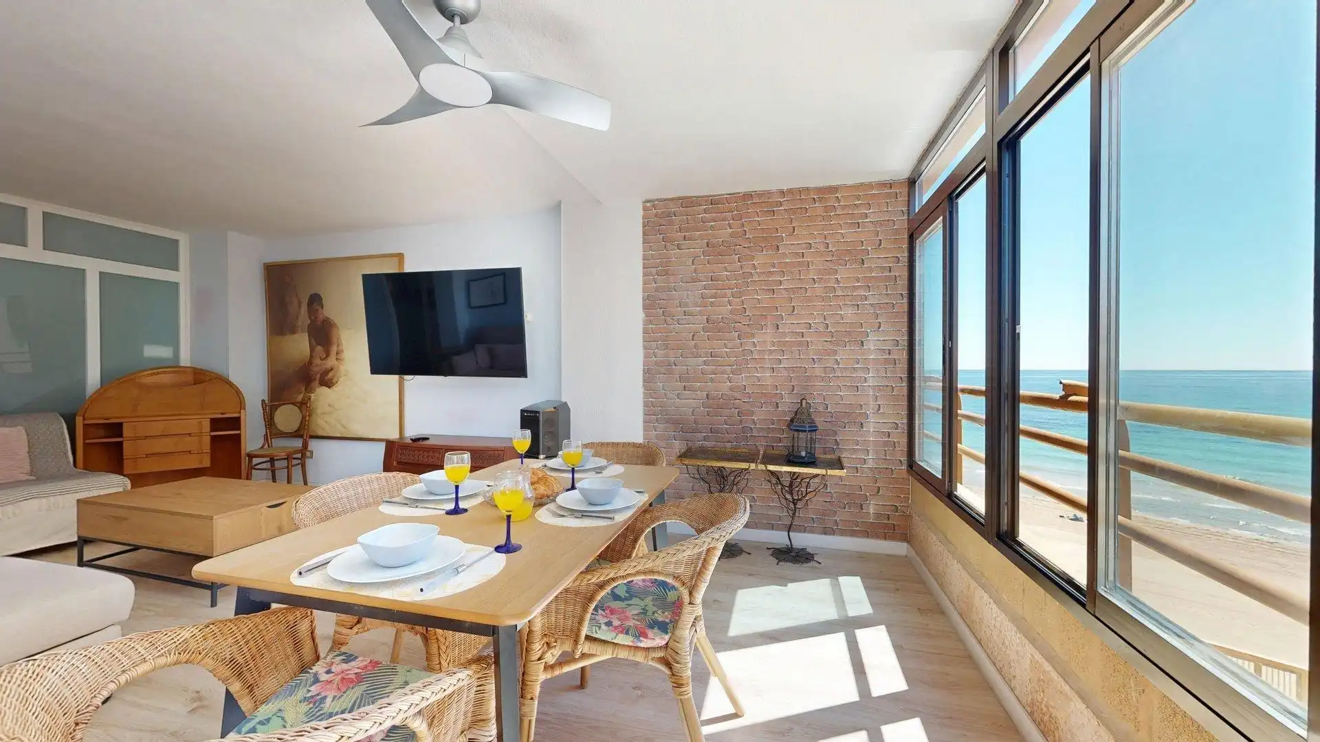 Appartement compact avec terrasse à louer à Avenida de San Bartolomé de Tirajana 51